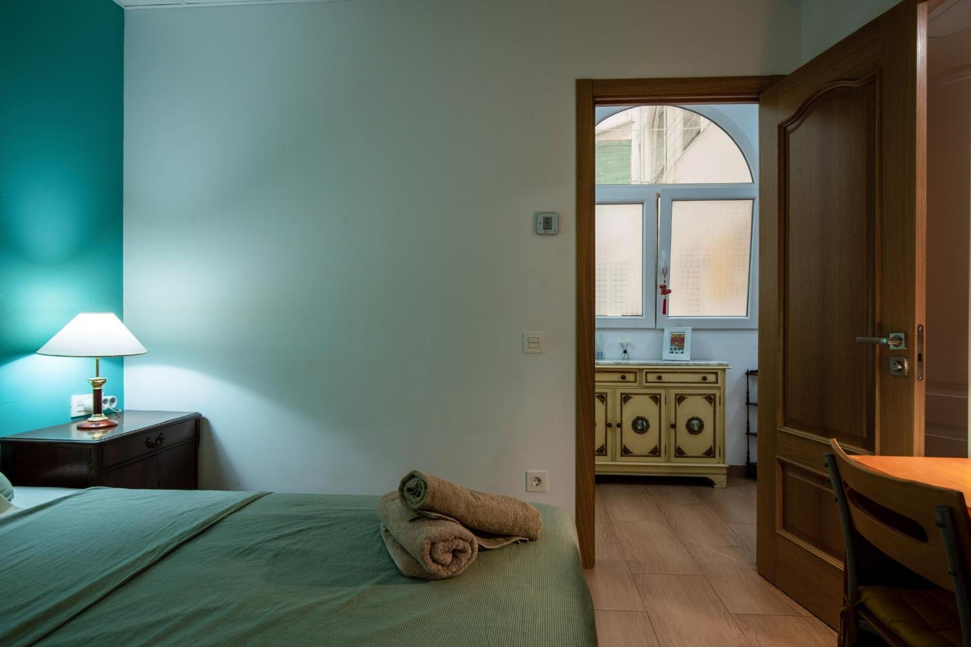 Mirador 1 Del Mercado Central - Habitacion Con Bano Privado En El Centro De La Ciudad Vella 瓦伦西亚 外观 照片